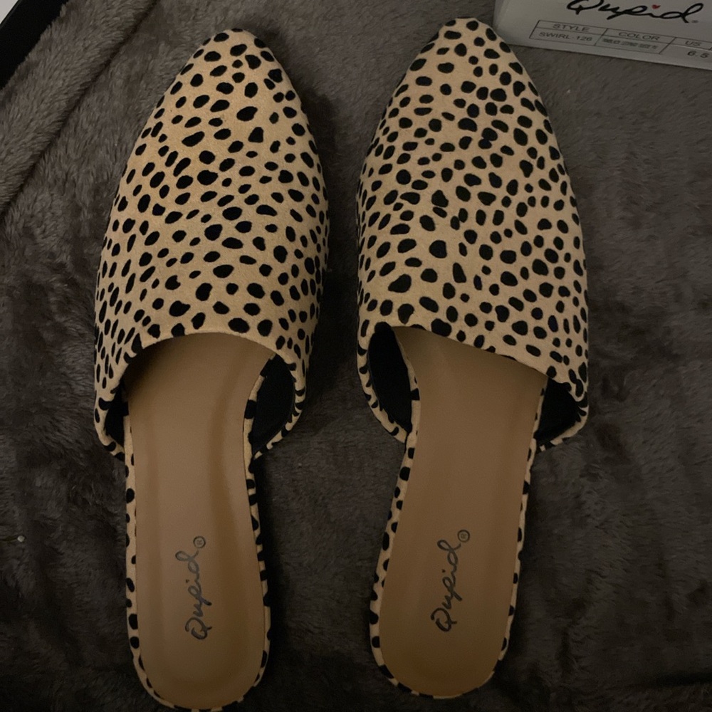 Leopard Print Slip-On Mules